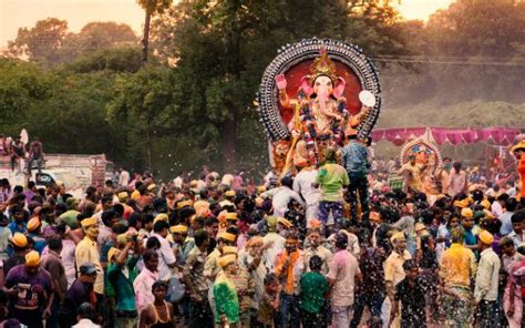 Heading Out On Ganpati Visarjan? Here Are Roads To Avoid In Pune ...