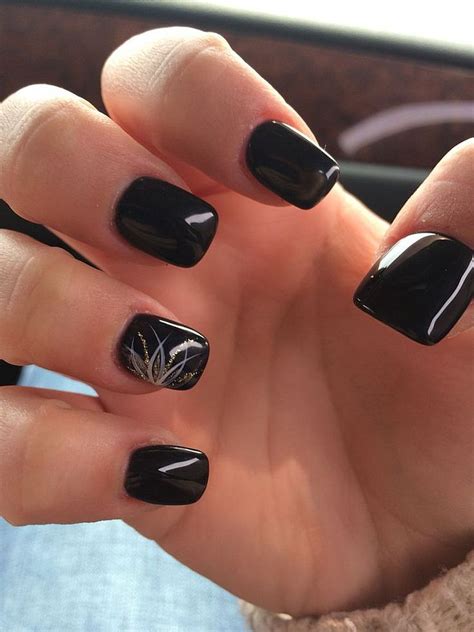 Short Black Acrylic Nails / Short Acrylic Nails That Are Just As ...