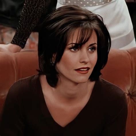 Monica Geller | Monica hairstyles, Hair inspiration, Rachel green hair