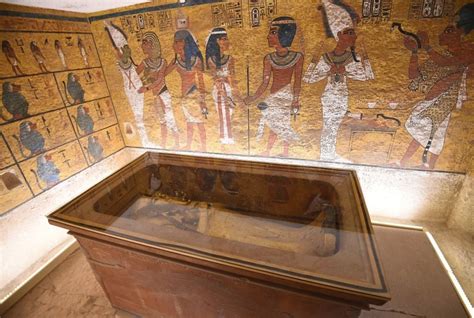 Archeologists Have Uncovered Hidden Hieroglyphs in King Tut’s Tomb That ...