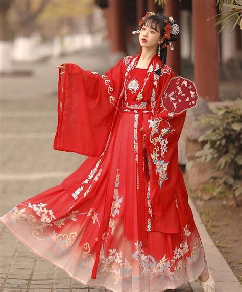 THS Hanfu Gia red - Etsy