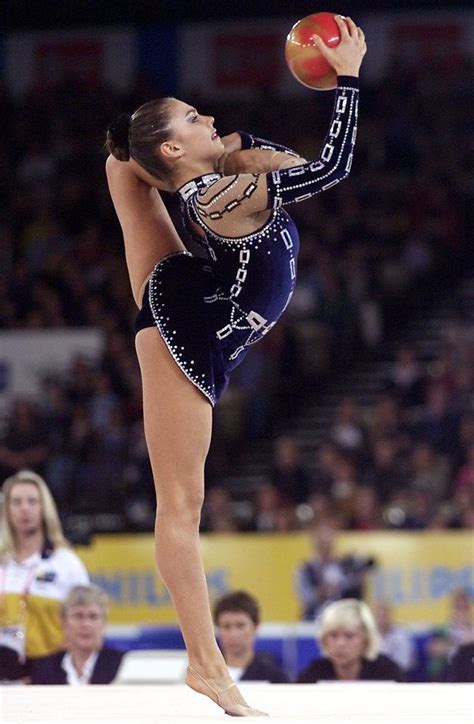 Alina KABAEVA (RUS) Ball Alina Kabaeva, Acrobatic Gymnastics, Old ...