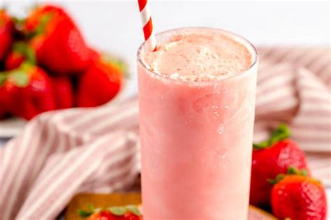 Wendy's Strawberry Frosty - CopyKat Recipes