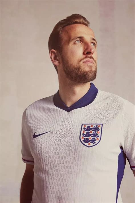 Sir Keir Starmer demands Nike change England kit and reduce price after ...