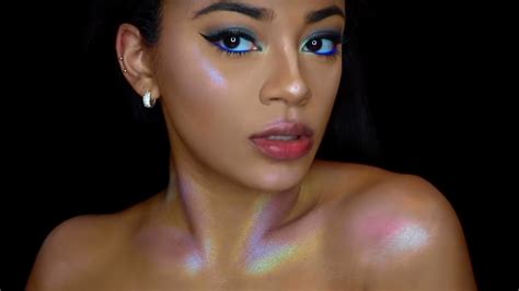 Anastasia Moonchild Glow Kit Highlighter Review | Teen Vogue