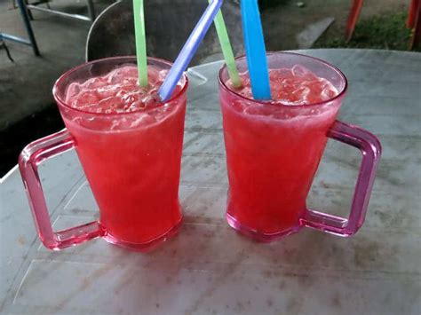 Iced Bandung Recipe: How To Make Singapore Rose Milk Syrup Drink