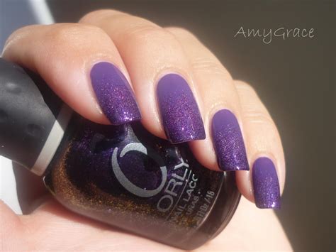 The Polished Perfectionist: Purple Gradient Nails