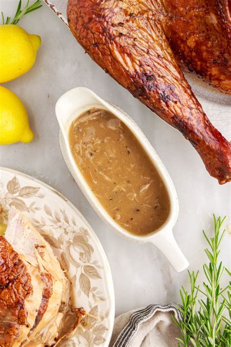 Turkey Neck Gravy Recipe - girl. Inspired.