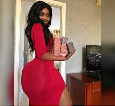 Bootilicious Tanzanian model Sanchoka shows off wads of cash on Instagram