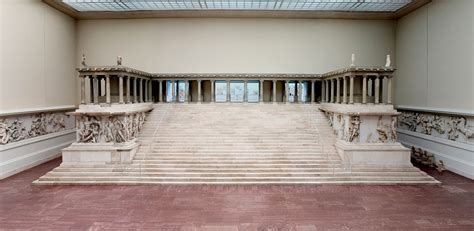 Pergamon Altar 3D Model – a virtual exhibit - Berlin Love