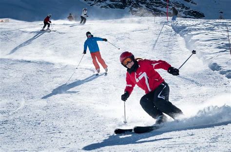 Solang Valley Skiing In Manali - Journeydeal