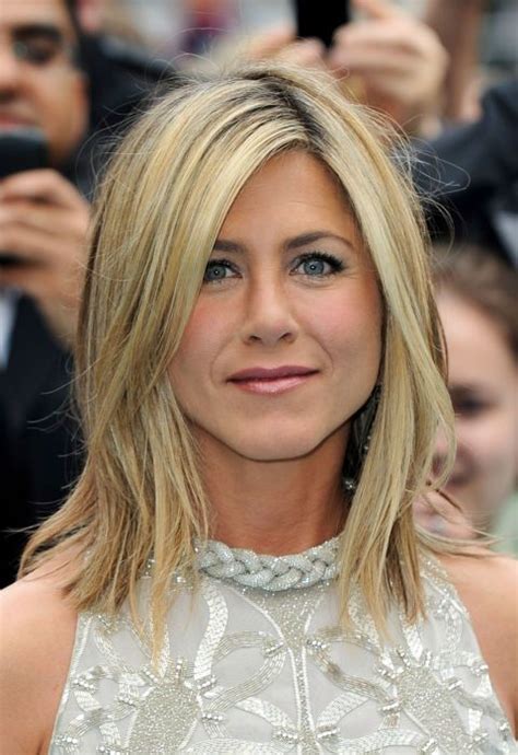 Let's Stop and Appreciate Jennifer Aniston's Hair Throughout the Years ...