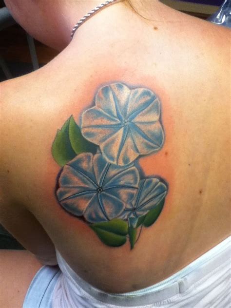 Finally finished my moon flower tattoo, credit goes to the amazing ...