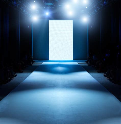 How to Design the Best-Ever Fashion Show Stage Like a Pro in 2020 ...