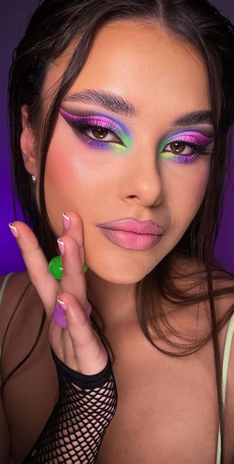 40+ Trendy Eyeshadow Looks : Neon Green + Purple