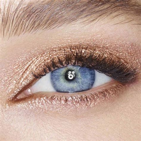 How To Create A Day-to-night Smokey Eye For Blue Eyes | Charlotte Tilbury