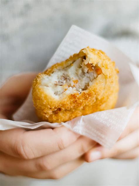 Korokke - Japanese Potato Croquettes - Chopstick Chronicles