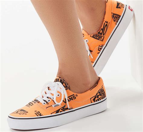 Vans Era Printed Sneaker | Urban Outfitters