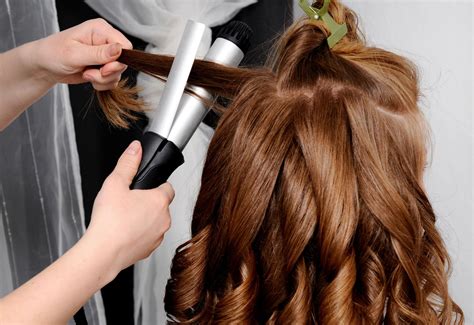 What Size Curling Iron Is Best For Short Hair A Complete Guide - Best ...