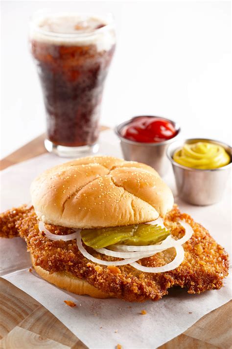 Classic Iowa Pork Tenderloin Sandwich | Iowa Food & Family Project