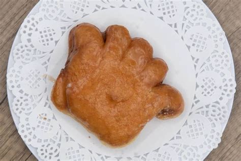 How To Make Bear Claw Donuts? | Bear claw recipe, Donut recipes, Food ...