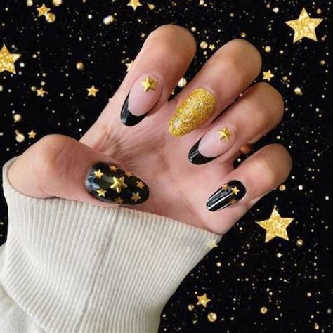 Gold Star Black Nails Pictures, Photos, and Images for Facebook, Tumblr ...