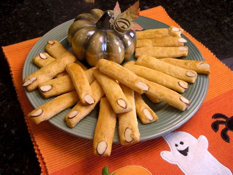 10 Fabulous Halloween Party Finger Food Ideas 2024