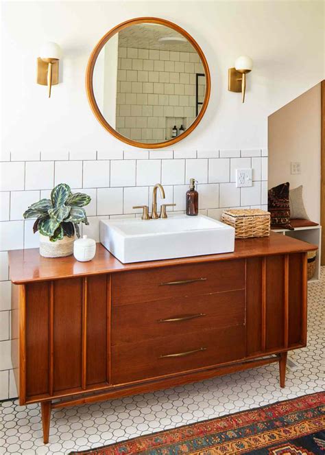 12 Stylish Midcentury Modern Bathroom Ideas