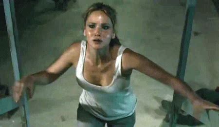 Jennifer Lawrence in GIF - The Guyism Animated GIFs Anthology - Guyism ...