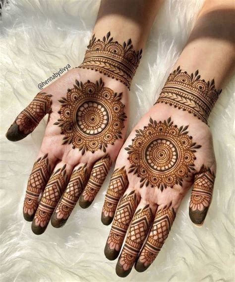 Easy and Simple Mehndi Designs for Hands Photos 2021 | Fashion LIC