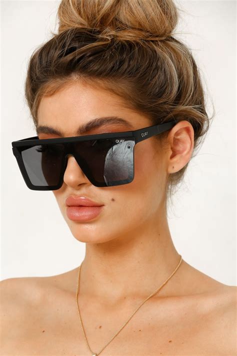 QUAY Hindsight Sunglasses Black | Sunglasses women fashion, Quay ...