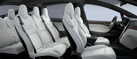 A look at the Tesla Model X's vegan Ultra White interior [video] | Electrek