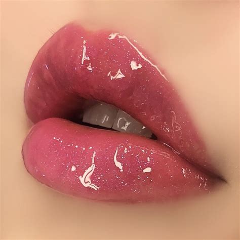 #lips #glossier #makeup #labios #pretty #beauty #gloss https ...