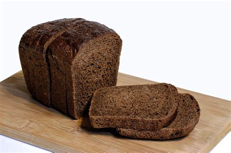 How To Make Rye Bread in a Bread Machine [Best Recipes]