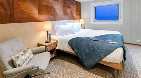 Coral Adventurer cabins and suites | CruiseMapper