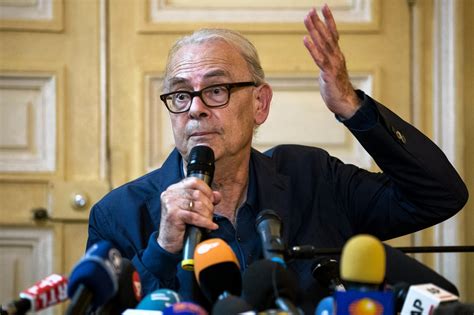 Patrick Modiano Wins Nobel Prize in Literature - WSJ