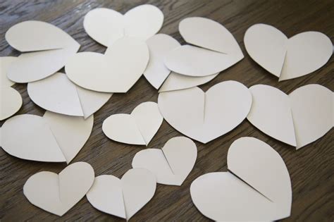 Nora's Nest: DIY: Hearts and Crafts