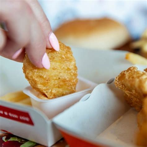 Here’s The Real Reason Why McDonald’s Nuggets Always Come In One Of 4 ...