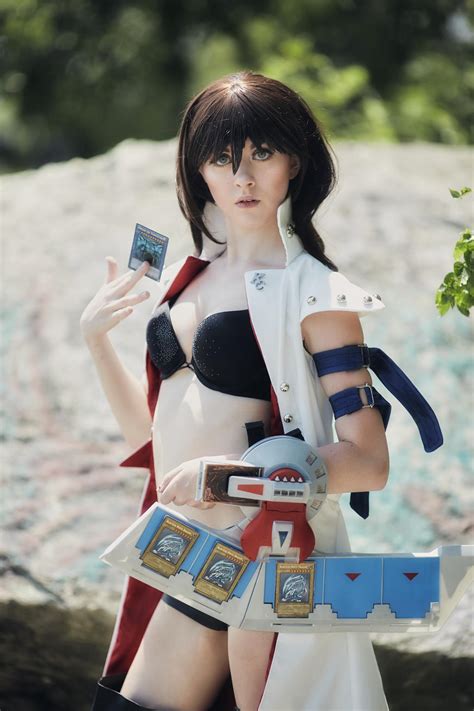 Seto Kaiba -- Yu-Gi-Oh! Female Version by Azumii-Cosplay on DeviantArt