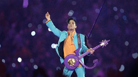 Prince Performs at Halftime of Super Bowl XLI