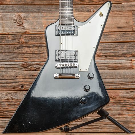 Gibson Explorer Original Design Ebony 1983 – Chicago Music Exchange