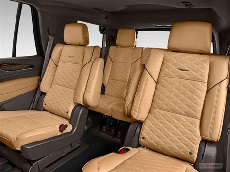 2021 Cadillac Escalade: 51 Interior Photos | U.S. News