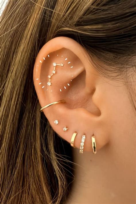 Ear Piercings: A Guide To Every Different Type Of Piercing ELLE ...