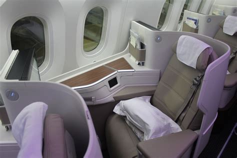 Review: Saudia 787 Business Class Jeddah to Manchester - Live and Let's Fly