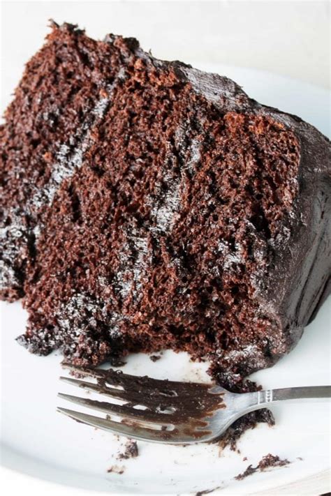 Top 3 Chocolate Cake Recipes From Scratch