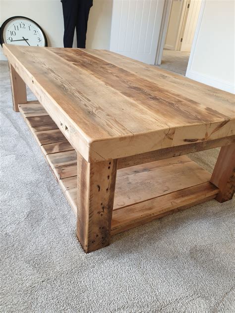 Diy reclaimed wood coffee table - Wooden Craft