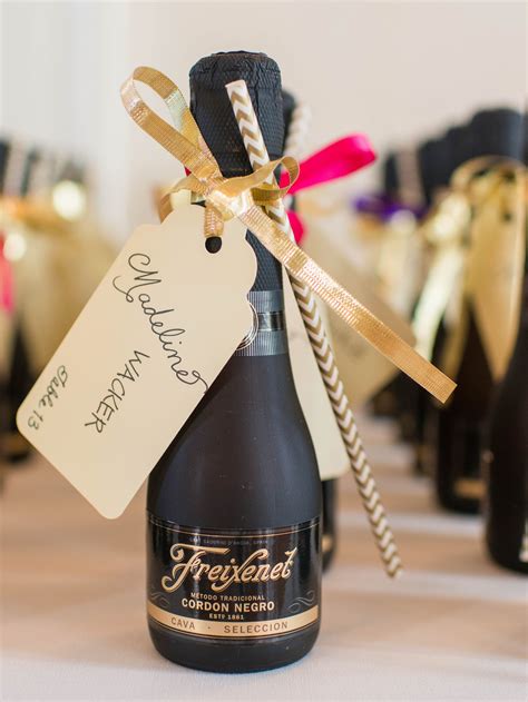 10 Ways to Decorate Your Wedding With Wine Bottles in 2024 | Wine ...