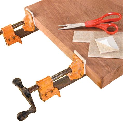 28 Secret Clamping Tricks from Woodworkers | Woodworking, Woodworking ...