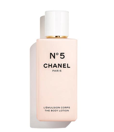 CHANEL N°5 THE BODY LOTION | Dillard's