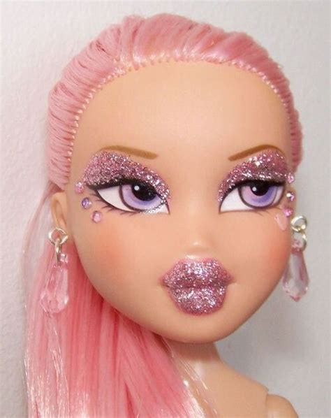 Glitter Barbie💋 | Bratz doll makeup, Brat doll, Doll makeup